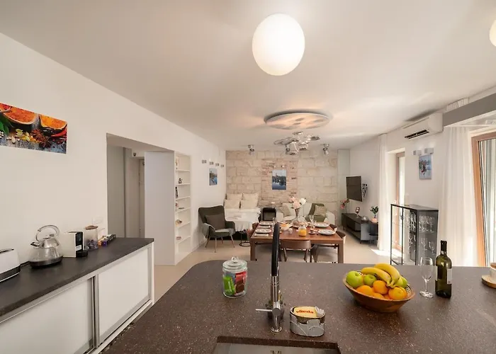 Exotic Oasis Bacvice * Split