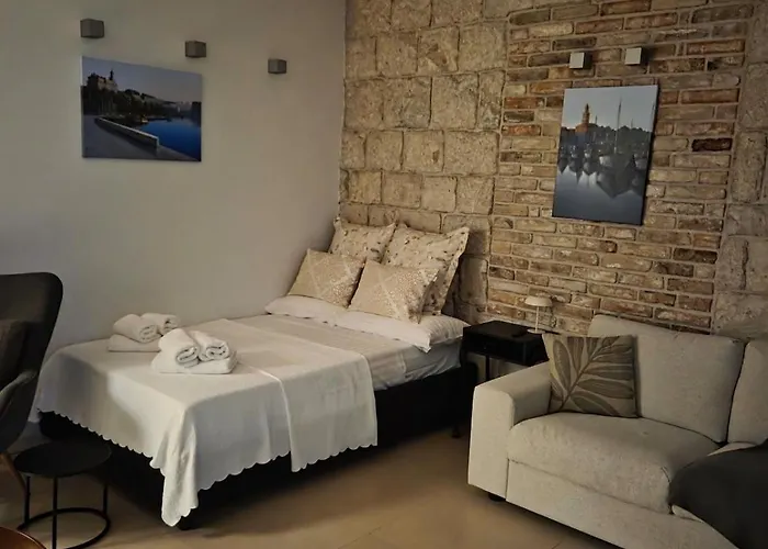 Exotic Oasis Bacvice Apartament
