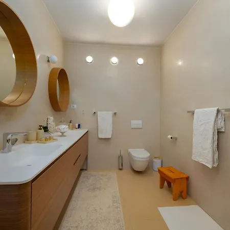 Exotic Oasis Apartman *