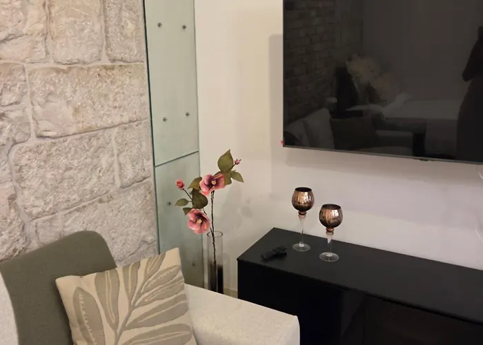 Exotic Oasis Bacvice Apartamento *